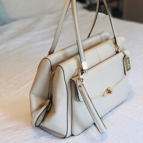 NFS 🎂GIFTED 🎁 - Picture 4 of 8